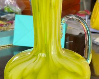 Vintage yellow art glass pitcher/vase