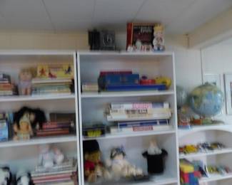 Toys, books & collectibles, dollhouse, big bags of wool