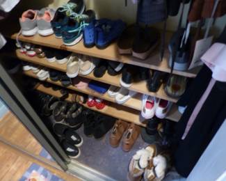 Women's clothing & shoes