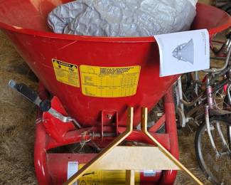 Tarter Fertilizer Spreader Model FS