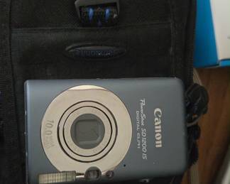 Canon PowerShot SD1200 IS Digital ELPH Camera