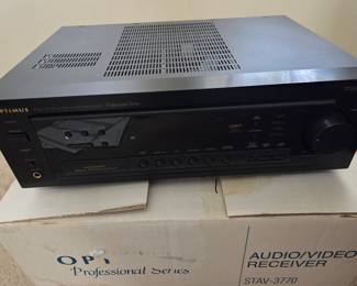 Optimus STAV-3770 Audio/Video Receiver