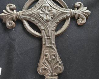Cast Iron Fleur De Lis Cross Wall Decor