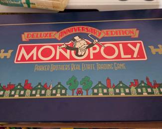 Monopoly Deluxe Anniversary Edition Board Game (1985)