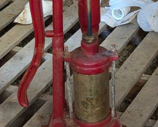 Antique Heller-Aller Cast Iron Hand Water Pump with Brass Cylinder