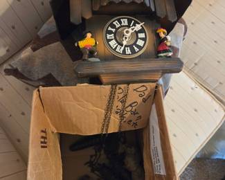 Vintage Black Forest Cuckoo Clock with Accordion Player and Dancer