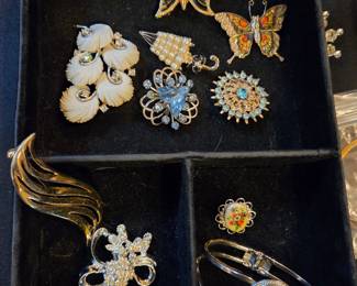 Assorted Vintage Brooches and Bracelet