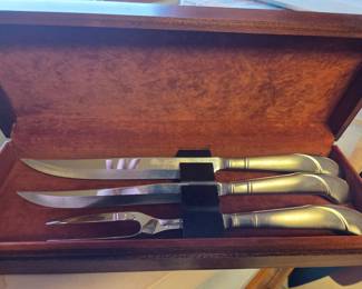 Amway "Shirley House" Carving Set
