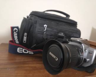 Canon EOS Rebel G 35mm SLR Camera with Canon Zoom Lens and Camera Bag
