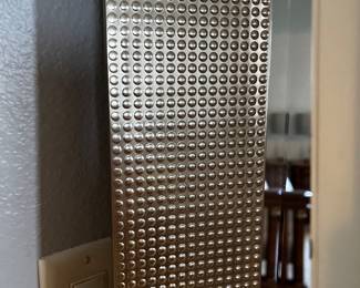 Trim on mirror