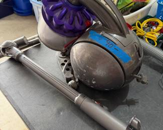 Dyson Vac