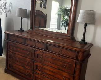Dresser with mirror 