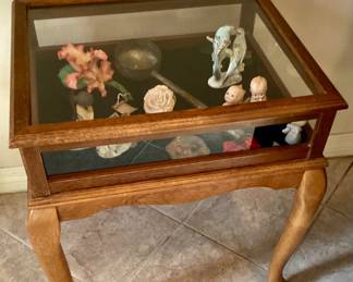 Curio side Table