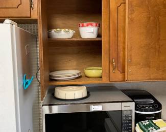 Pottery Pie Plates