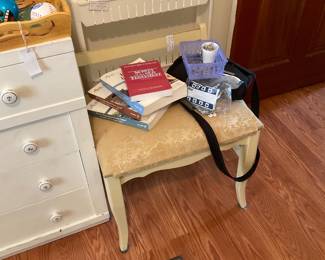 Vanity Stool / Bench