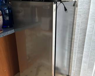 Small Upright Freezer
