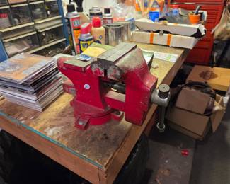 11 Bench vise mounted on workbench
