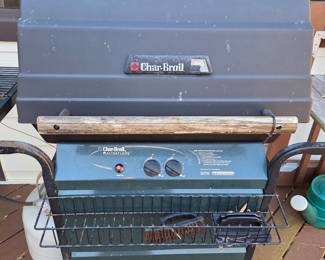 21 CharBroil grill