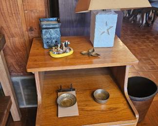 retro side table with decor