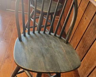 lots of mis matched vintage chairs