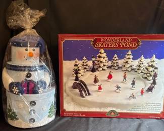 Christmas Fantasy Land Wonderland Skaters Pond  Frosty Stacking Containers 