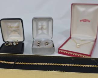 001 14kt Gold Necklace With Pendant, 14kt Rope Bracelet, Two Pairs Earrings Gold Plated