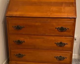 Colonial Style Wood Desk