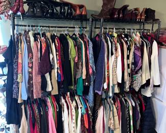 Women's vintage clothing