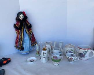 Porcelain Pieces Arthur Wood  Son, Evans, Atico, Gladstone, Price And More