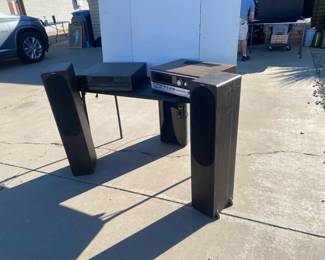 Pioneer Receiver Onkyo Cd Player And Two Jami Speakers 