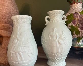 Rare set of Lladro 1984 $100 for both 