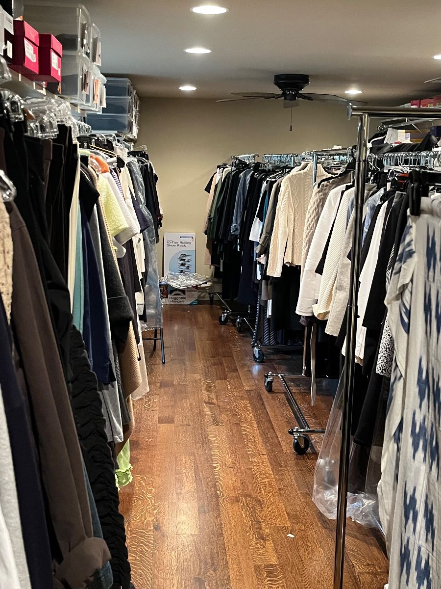 SO MANY womens sz 8.5-9 shoes and M/L clothes