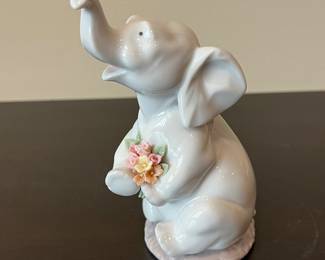 Lladro 6462 with box