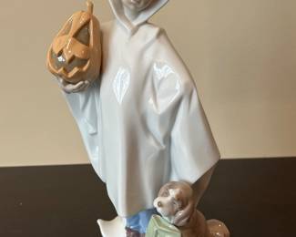 Lladro 6227 with box