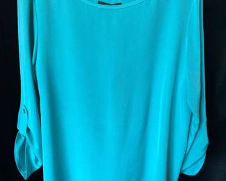 hundreds of NWT women's clothes