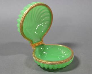 French Napoleon III Green Opaline Shell Box
