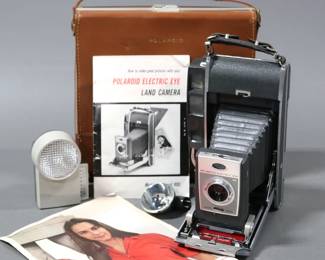 Polaroid Electric Eye Land Camera Model 900 Cira 1960-1963