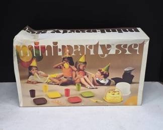 Tupperware Toys Mini Party Set in Original Box