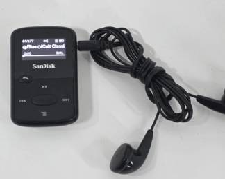 SanDisk Clip Jam MP3 Player with Earbuds	