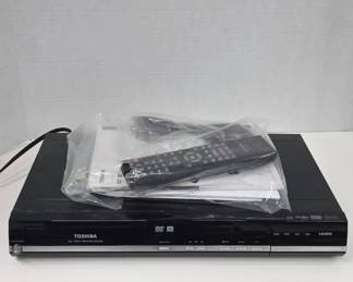 Toshiba DVD Video Recorder Model D-R400