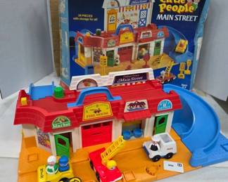 Fisher-Price Little People Main Street