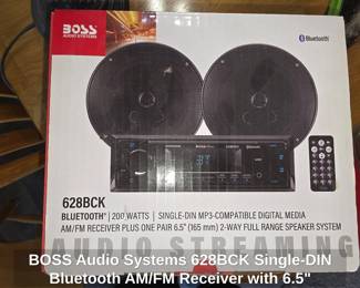 BOSS Audio Systems BCK SingleDIN Bluetooth AM or FM Receiver with . Speakers