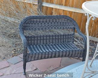 Wicker seat bench
