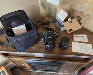 004 Sony DSLR Camera  Tamron Lens Kit