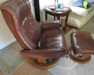 Ekornes MC Stressless chair with ottoman