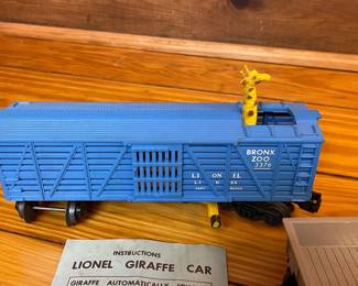 VINTAGE LIONEL TRAIN GIRAFFE CAR BRONX ZOO WORKING