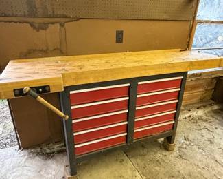 WORK BENCH WITH DRAWERS 