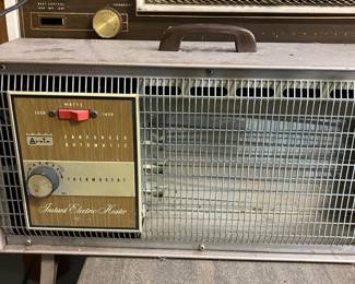 VINTAGE ELECTRIC SPACE HEATER 