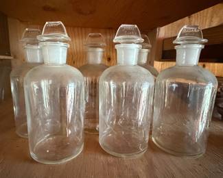 VINTAGE PYREX LABORATORY BOTTLES WITH GLASS STOPPERS