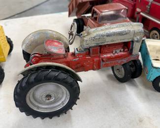 tractor